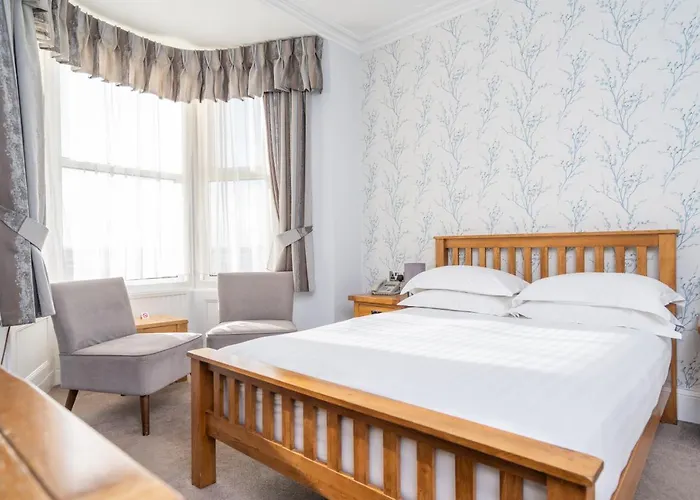 Lauriston Hotel